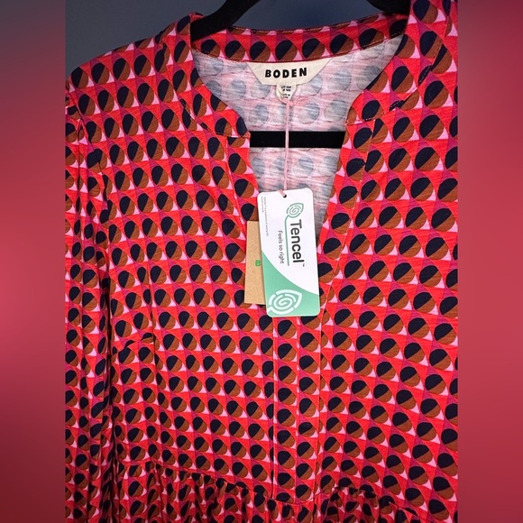 NEW Boden Naomi Relaxed Jersey Dress in Rouge/Red Sphere Geo Women’s 12R - Picture 4 of 9